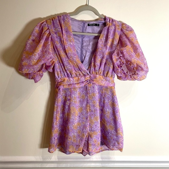 Nasty Gal Floral Puff Sleeve V-Neck Romper Size 6 - Picture 4 of 9